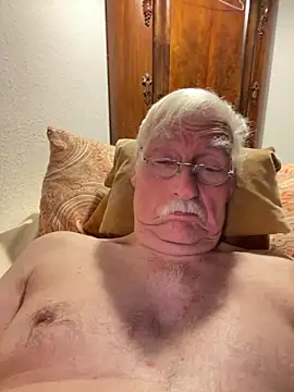 Steffibi1954 online show from 11/15/25, 11:54