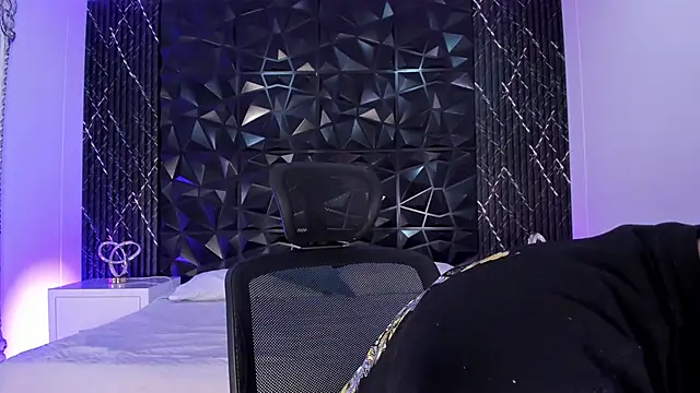 JeffDaltton online show from 10/31/25, 07:48