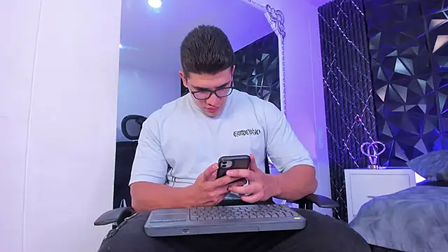 JeffDaltton online show from 12/13/25, 08:14