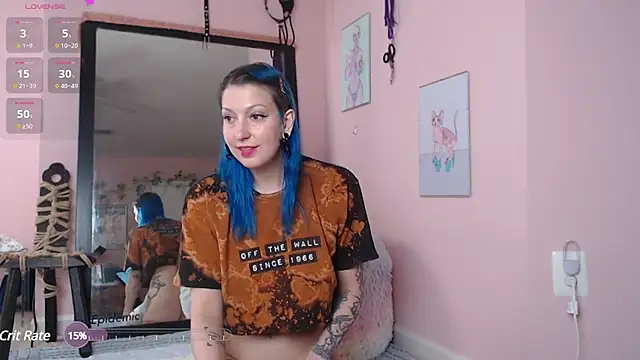 Snapshot of MissCumberdale chatting on 01/25/25, 12:59 MissCumberdale online show from 01/25/25, 12:59