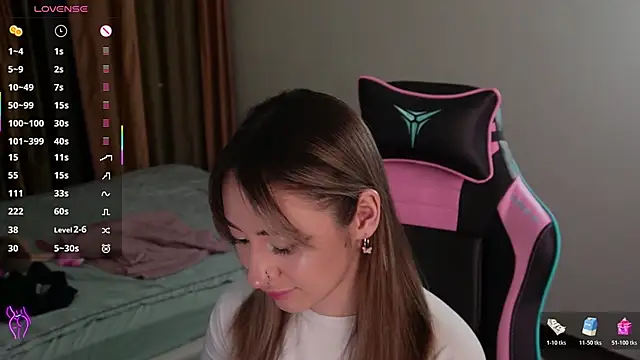 Fiona-Love online show from 10/31/25, 03:24