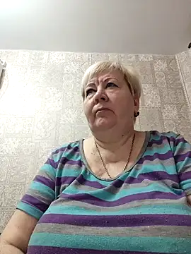 EffectFiona online show from 02/15/25, 12:04