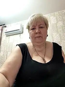 EffectFiona online show from 02/24/25, 01:35