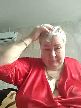 EffectFiona online show from 03/10/25, 04:17