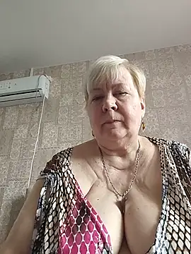 EffectFiona online show from 03/21/26, 11:48