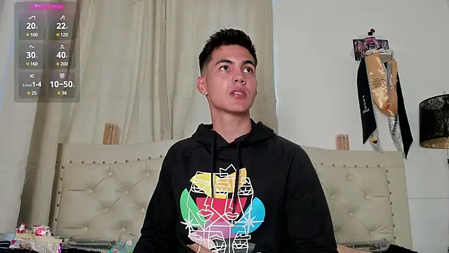 Snapshot of Adams_ricci chatting on 02/10/25, 09:47 Adams ricci online show from 02/10/25, 09:47