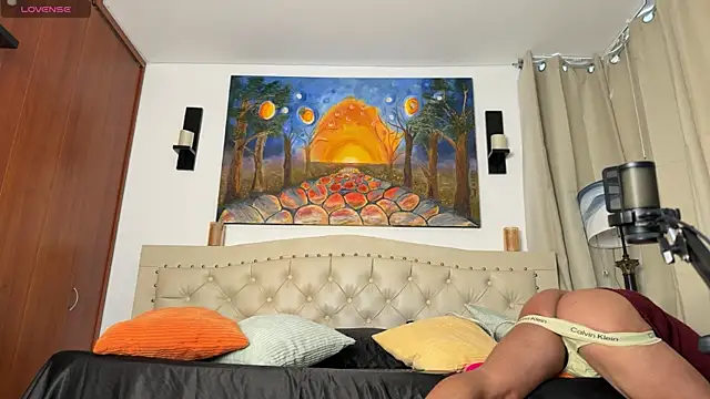 Snapshot of Adams_ricci chatting on 11/22/25, 12:04 Adams ricci online show from 11/22/25, 12:04