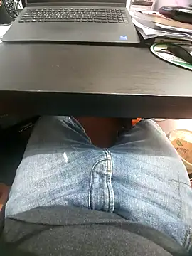 Snapshot of dream_catcher chatting on 09/25/25, 09:35 dream catcher online show from 09/25/25, 09:35