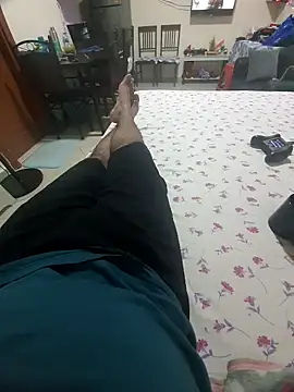 Snapshot of dream_catcher chatting on 11/18/25, 02:10 dream catcher online show from 11/18/25, 02:10