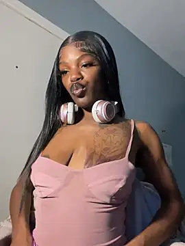 Snapshot of wishwashhy22 chatting on 03/15/25, 12:15 wishwashhy22 online show from 03/15/25, 12:15