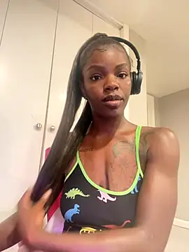 Snapshot of wishwashhy22 chatting on 09/28/25, 08:58 wishwashhy22 online show from 09/28/25, 08:58