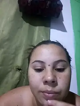 Snapshot of sexy_couple29 chatting on 11/27/25, 03:52 sexy couple29 online show from 11/27/25, 03:52