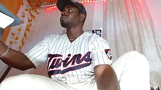 angel bonbom online show from 12/02/25, 07:25