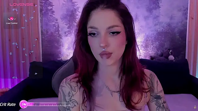 BratzieDarsie online show from 12/21/24, 08:18