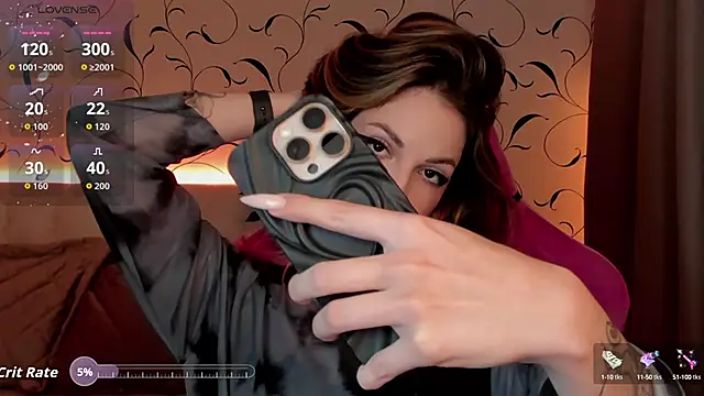 BratzieDarsie online show from 10/06/25, 10:12