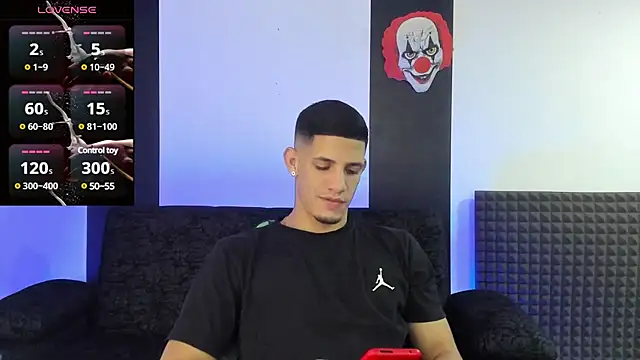 jhonnysnow17 online show from 02/28/25, 06:43