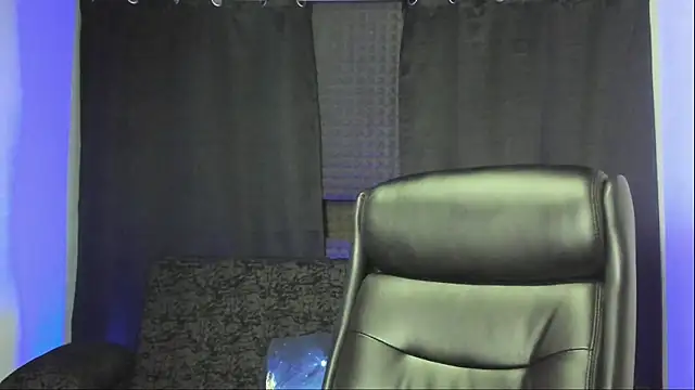 jhonnysnow17 online show from 09/19/25, 01:18