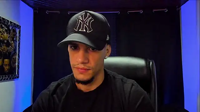 jhonnysnow17 online show from 02/01/26, 08:07