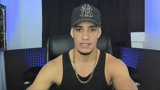 jhonnysnow17 online show from 07/05/26, 11:45