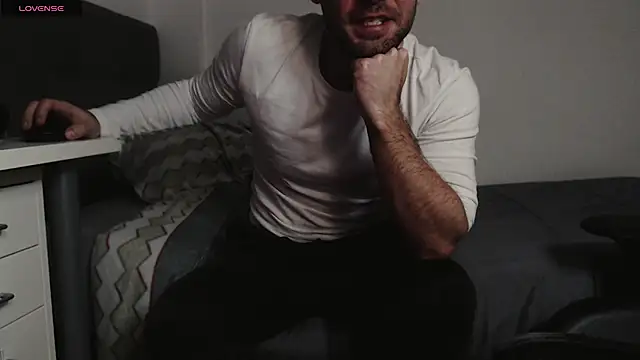 cutehairymacho online show from 02/18/25, 12:48