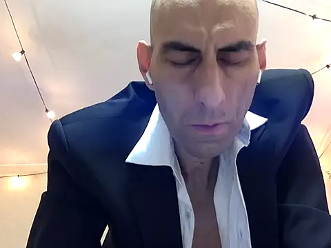 Snapshot of HandsomeAlfie chatting on 10/01/25, 09:54 HandsomeAlfie online show from 10/01/25, 09:54