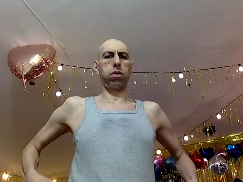 Snapshot of HandsomeAlfie chatting on 01/14/26, 02:28 HandsomeAlfie online show from 01/14/26, 02:28