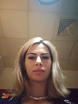 TiffanyMaze online show from 06/05/26, 05:25
