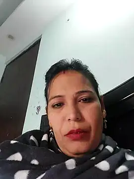 Poojabhabi101 online show from 12/21/24, 07:45