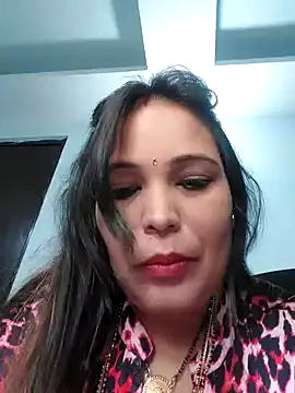 Poojabhabi101 online show from 12/25/24, 06:41