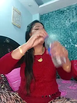 Poojabhabi101 online show from 02/15/25, 08:11