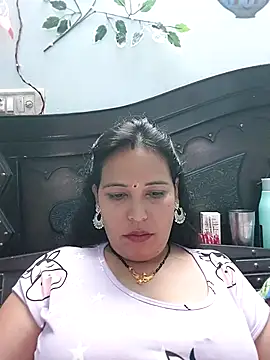 Poojabhabi101 online show from 10/27/25, 07:01