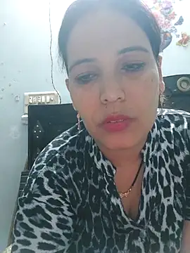 Poojabhabi101 online show from 03/29/26, 04:40