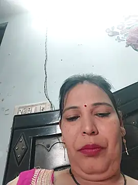 Snapshot of Poojabhabi101 chatting on 04/29/26, 06:06 Poojabhabi101 online show from 04/29/26, 06:06
