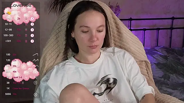 lil luna x online show from 03/30/26, 05:25