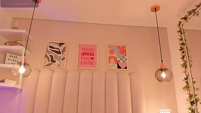 cute  cherry  online show from 09/22/25, 08:11