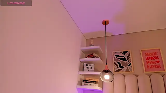 cute  cherry  online show from 10/17/25, 08:33