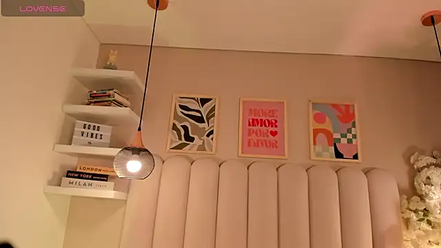 cute  cherry  online show from 10/22/25, 08:30