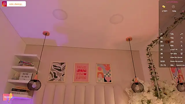 cute  cherry  online show from 11/19/25, 08:53