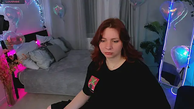 Snapshot of melissa_adamss chatting on 02/09/26, 02:10 melissa adamss online show from 02/09/26, 02:10