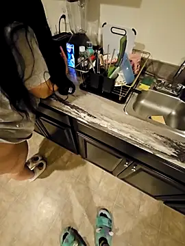 LiverandBrat77 online show from 09/19/25, 02:24