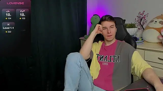 Vincent Strong online show from 09/20/25, 08:26