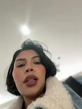 GigiiStone online show from 02/09/25, 07:41