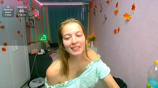 Snapshot of __Aphrodita__wow__ chatting on 10/10/25, 01:10 Aphrodita wow online show from 10/10/25, 01:10