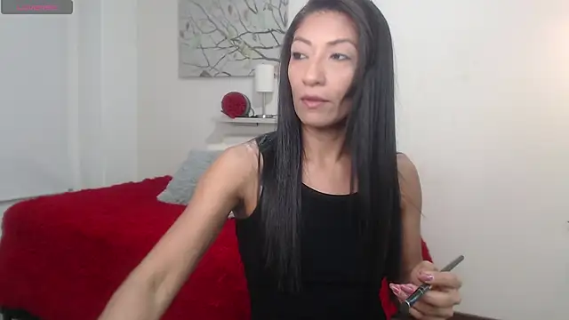 sofia perez    online show from 05/19/26, 07:42