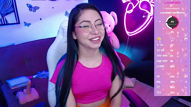 Snapshot of demyanderson_ chatting on 12/12/24, 11:14 demyanderson online show from 12/12/24, 11:14