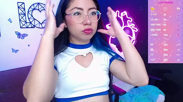 Snapshot of demyanderson_ chatting on 02/03/25, 10:43 demyanderson online show from 02/03/25, 10:43