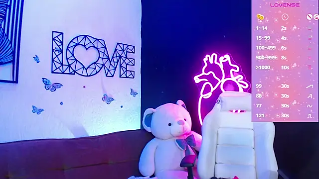 Snapshot of demyanderson_ chatting on 03/11/25, 03:37 demyanderson online show from 03/11/25, 03:37