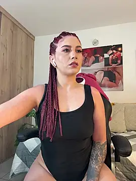 zafiro mo0n online show from 02/19/25, 10:20