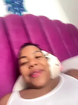 samanthaabloom online show from 12/18/25, 04:57