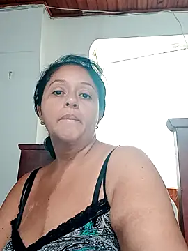 Snapshot of Titouminerve chatting on 09/17/25, 03:14 Titouminerve online show from 09/17/25, 03:14